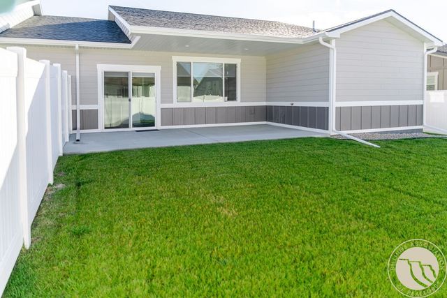 1218 Little River Loop E, Billings, MT 59106