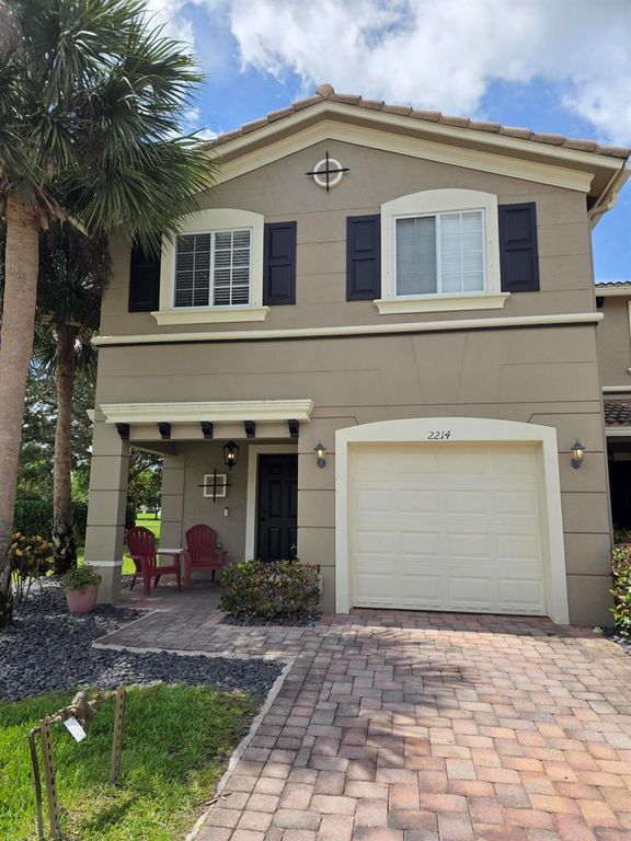 2214 SW Marshfield Court, Port St. Lucie, FL 34953