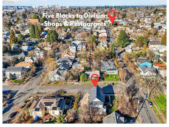 2028 Se BROOKLYN St, Portland, OR 97202