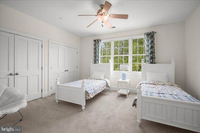 7506 PERSIMMON TREE LN, Bethesda, MD 20817
