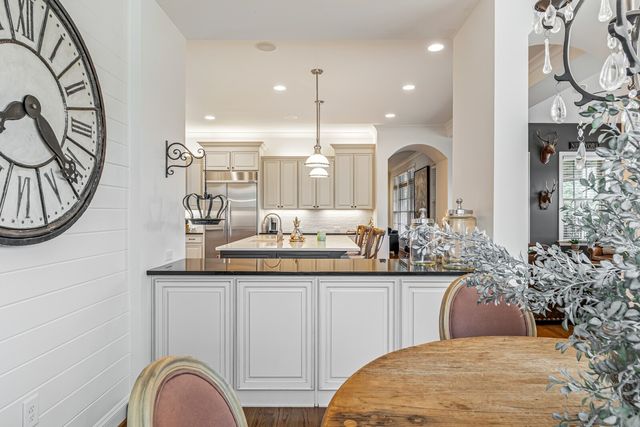 1803 Lowndes Ln, Brentwood, TN 37027