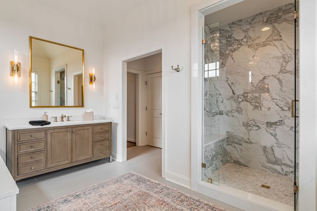 1803 Lowndes Ln, Brentwood, TN 37027