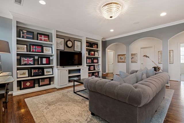 1803 Lowndes Ln, Brentwood, TN 37027