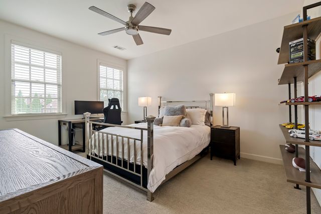 1803 Lowndes Ln, Brentwood, TN 37027