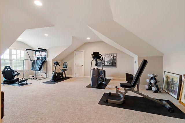 1803 Lowndes Ln, Brentwood, TN 37027