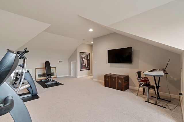 1803 Lowndes Ln, Brentwood, TN 37027