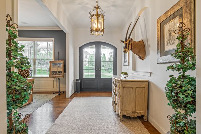 1803 Lowndes Ln, Brentwood, TN 37027