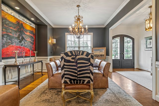 1803 Lowndes Ln, Brentwood, TN 37027