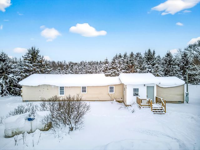 55 E Wilke Road, Otto Twp, MI 49452