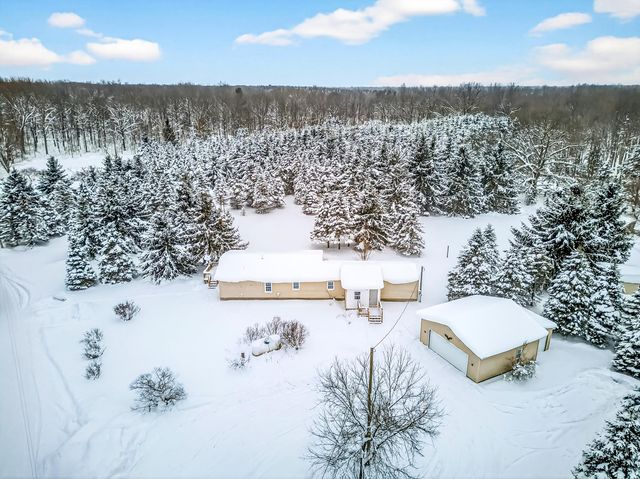 55 E Wilke Road, Otto Twp, MI 49452