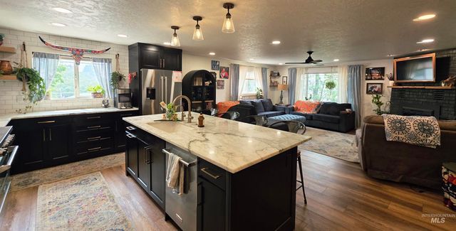 13100 N Horseshoe Bend Rd, Boise, ID 83714