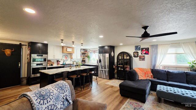 13100 N Horseshoe Bend Rd, Boise, ID 83714