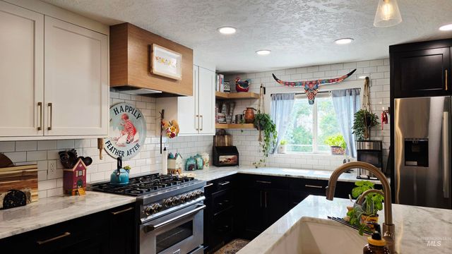 13100 N Horseshoe Bend Rd, Boise, ID 83714