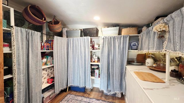 13100 N Horseshoe Bend Rd, Boise, ID 83714