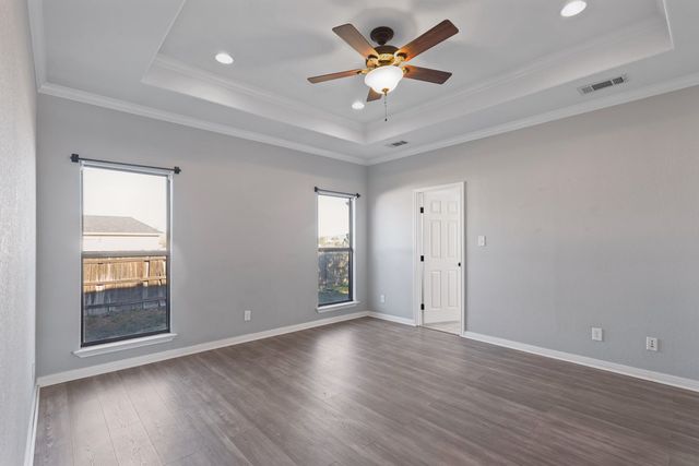 110 Deer Run Dr, Alpine, TX 79830