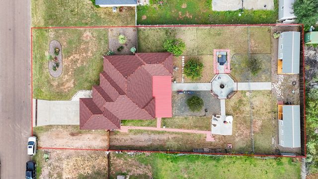 110 Deer Run Dr, Alpine, TX 79830