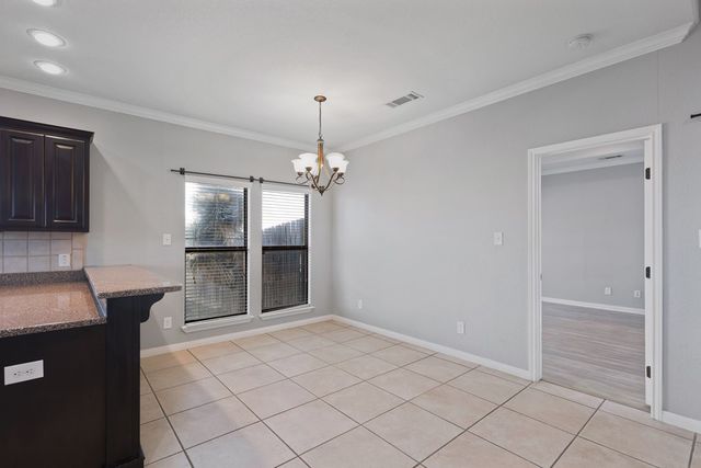 110 Deer Run Dr, Alpine, TX 79830