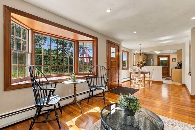 218 Myrtle St, Ashland, MA 01721