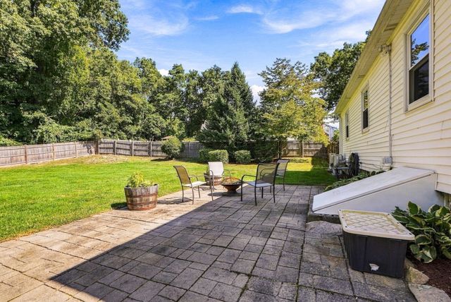 218 Myrtle St, Ashland, MA 01721