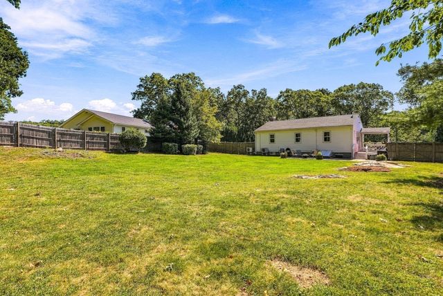 218 Myrtle St, Ashland, MA 01721