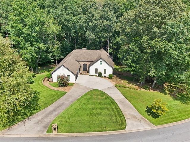 3325 Sweetwater Drive, Cumming, GA 30041