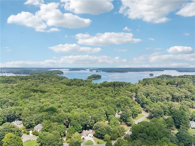 3325 Sweetwater Drive, Cumming, GA 30041