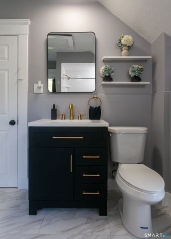 101 Laurel Street, East Haven, CT 06512