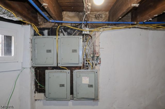 101 Hedden Ter, Newark City, NJ 07108