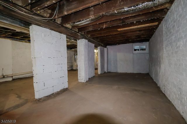 101 Hedden Ter, Newark City, NJ 07108