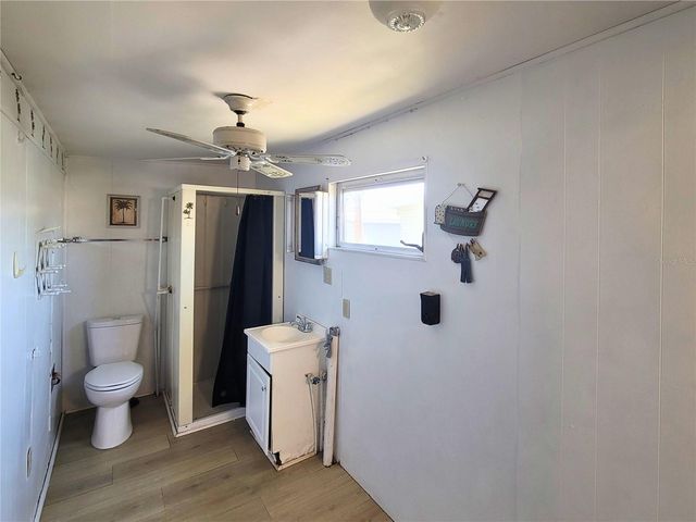 522 49TH AVENUE W, Bradenton, FL 34207