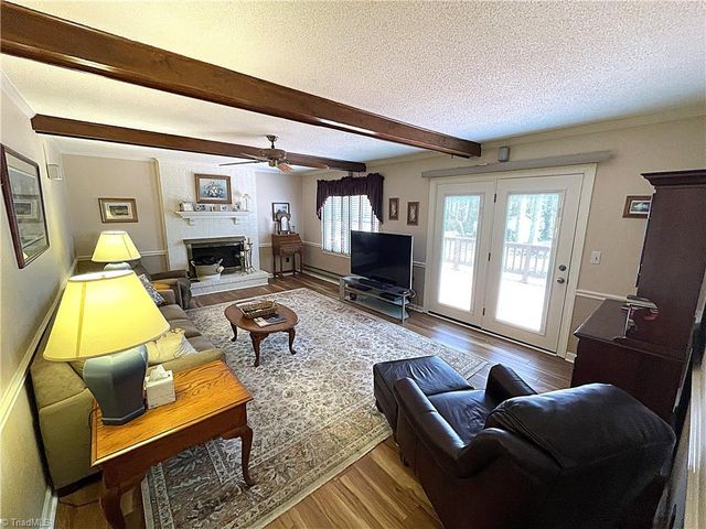 5901 Spanish Oak Drive, Greensboro, NC 27409