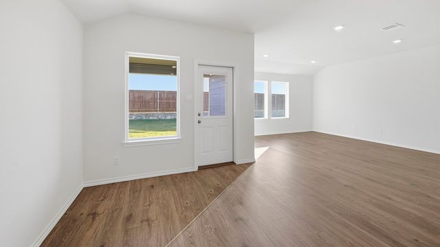 718 Lantana Lane, Pilot Point, TX 76258