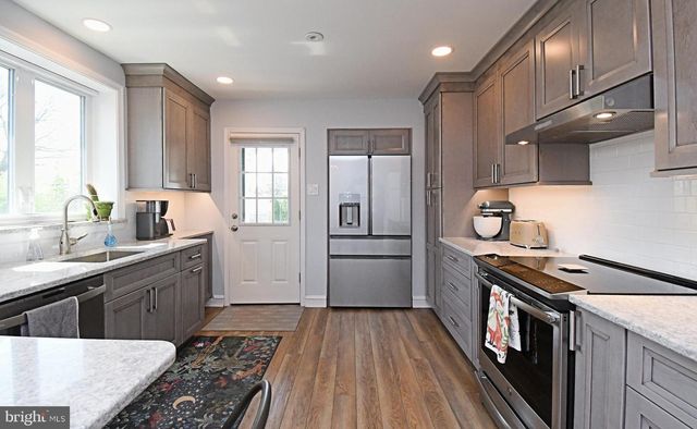 16 W HARTRANFT BLVD, East Norriton, PA 19401