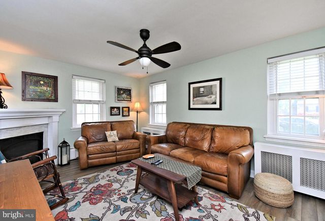 16 W HARTRANFT BLVD, East Norriton, PA 19401