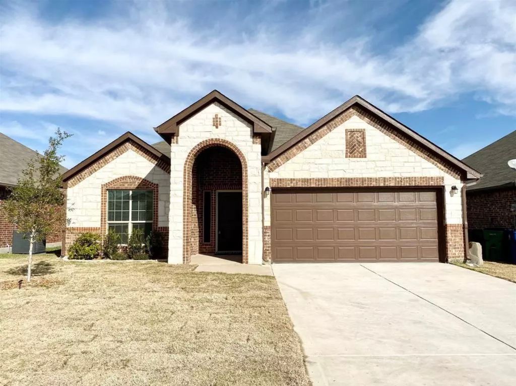 126 Frank Street, Greenville, TX 75402