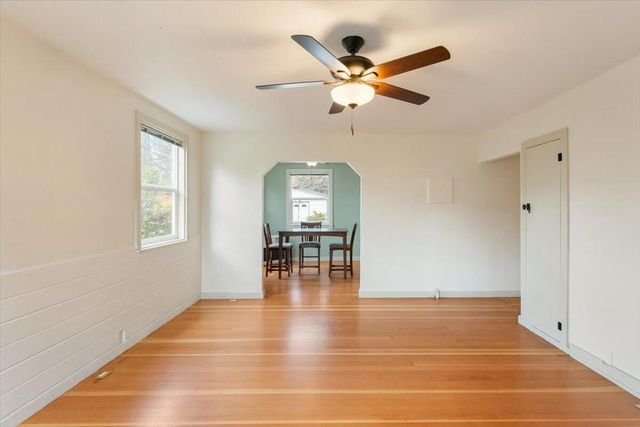 979 Lassen Lane, Mount Shasta, CA 96067