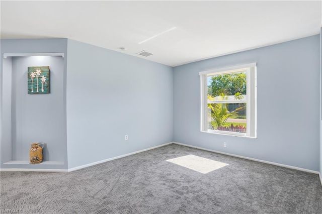 30 Maui CIR # 30, Naples, FL 34112