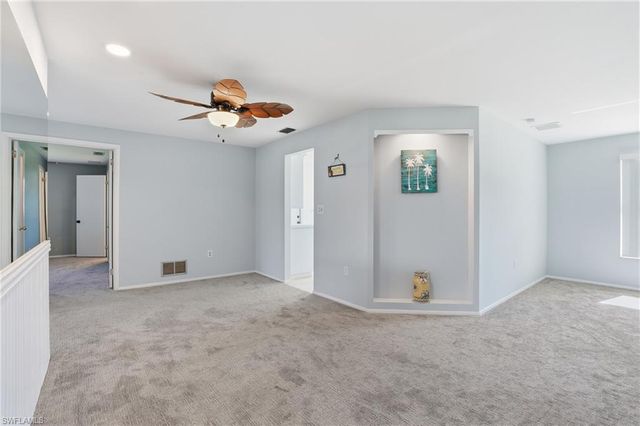 30 Maui CIR # 30, Naples, FL 34112