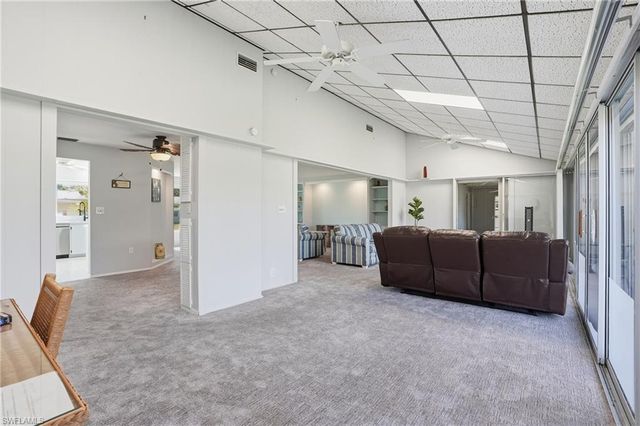 30 Maui CIR # 30, Naples, FL 34112