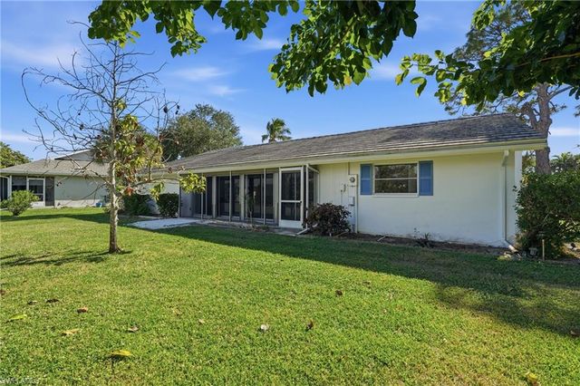 30 Maui CIR # 30, Naples, FL 34112