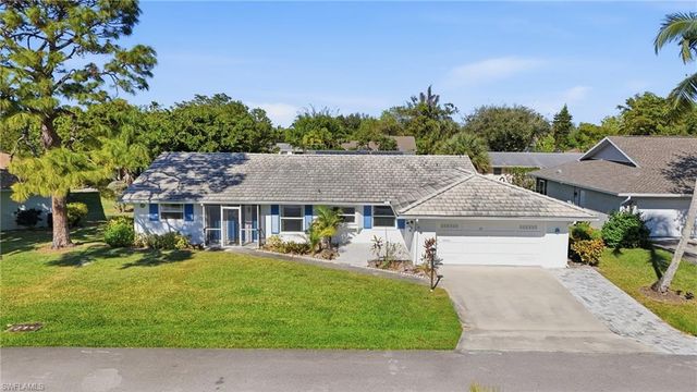 30 Maui CIR # 30, Naples, FL 34112