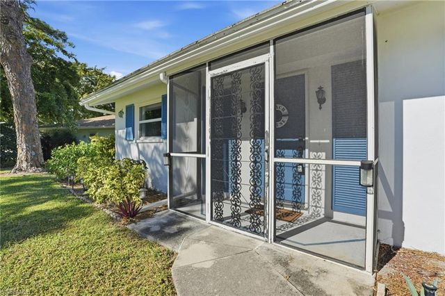 30 Maui CIR # 30, Naples, FL 34112