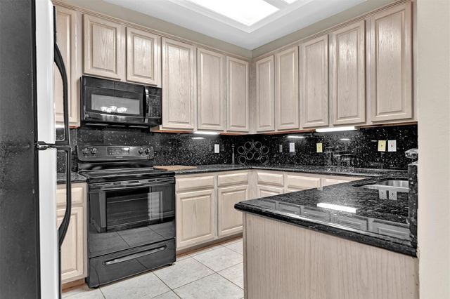 14420 Walters Road 16, Houston, TX 77014