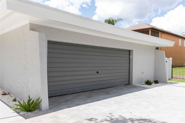5303 SEA FOREST DRIVE, New Port Richey, FL 34652