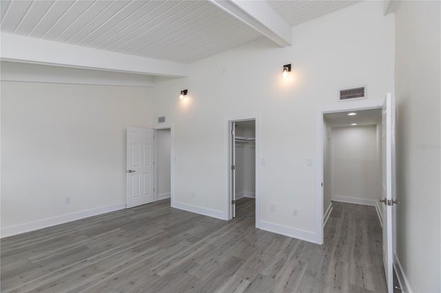 5303 SEA FOREST DRIVE, New Port Richey, FL 34652