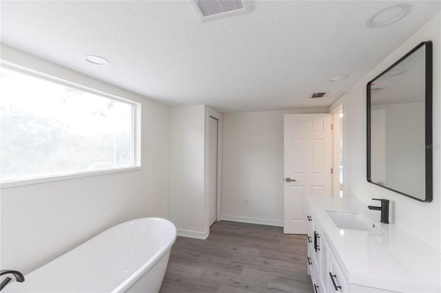 5303 SEA FOREST DRIVE, New Port Richey, FL 34652
