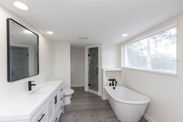 5303 SEA FOREST DRIVE, New Port Richey, FL 34652