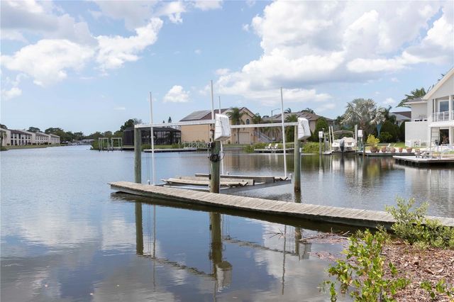 5303 SEA FOREST DRIVE, New Port Richey, FL 34652