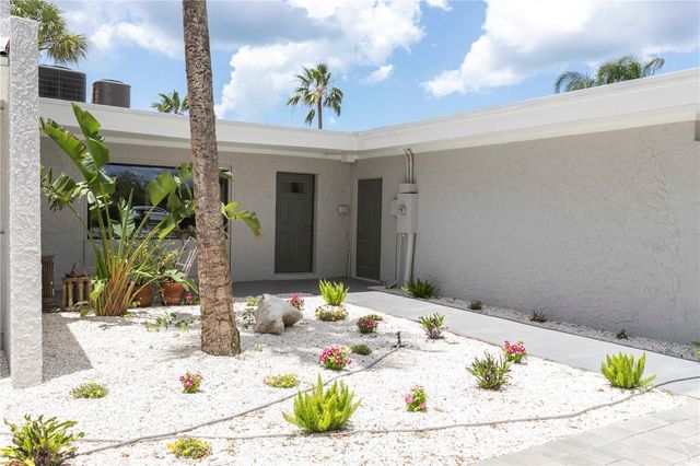 5303 SEA FOREST DRIVE, New Port Richey, FL 34652