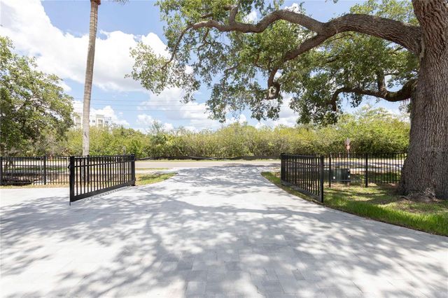 5303 SEA FOREST DRIVE, New Port Richey, FL 34652